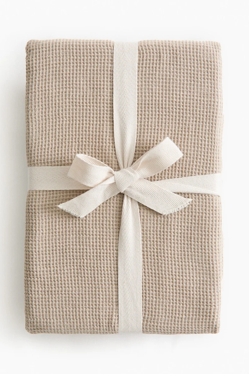 اتش اند ام طقم غطاء لحاف سرير أطفال بنقشة الوافل